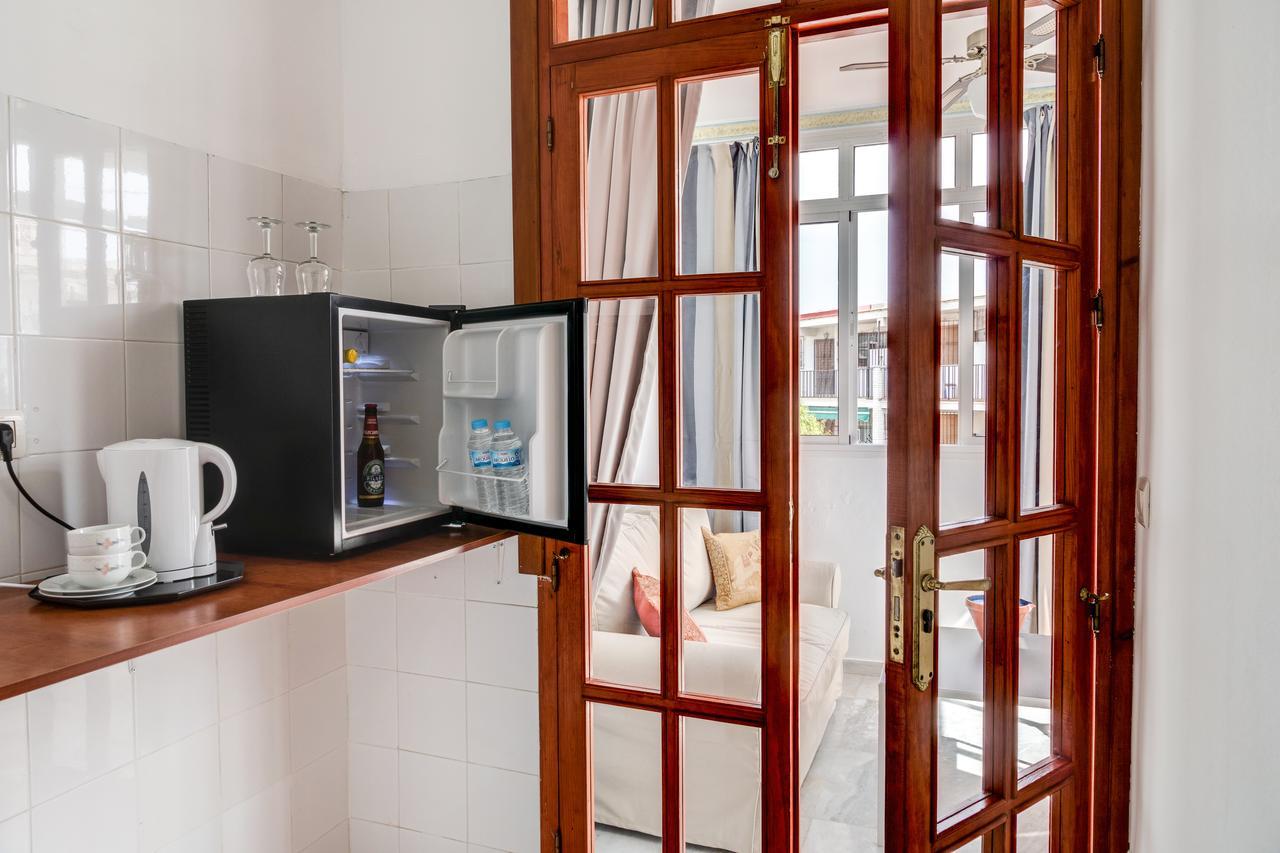 Hostal Alegre Nerja Εξωτερικό φωτογραφία