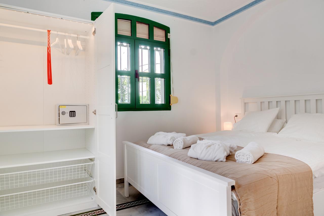 Hostal Alegre Nerja Εξωτερικό φωτογραφία