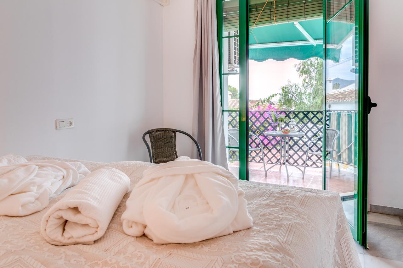 Hostal Alegre Nerja Εξωτερικό φωτογραφία